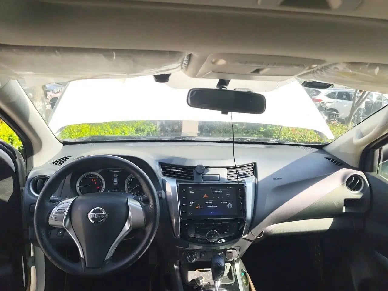Nissan Terra 2020 2.5L XL Upper 4WD Automatic Four-Wheel Drive Luxury Edition — миниатюра 10