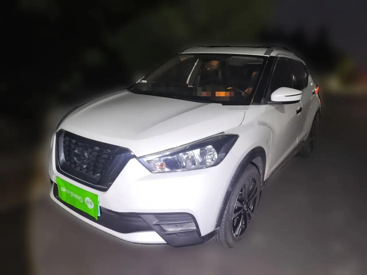 Nissan Kicks 2019 1.5L CVT Smart Connect Luxury Edition — миниатюра 1