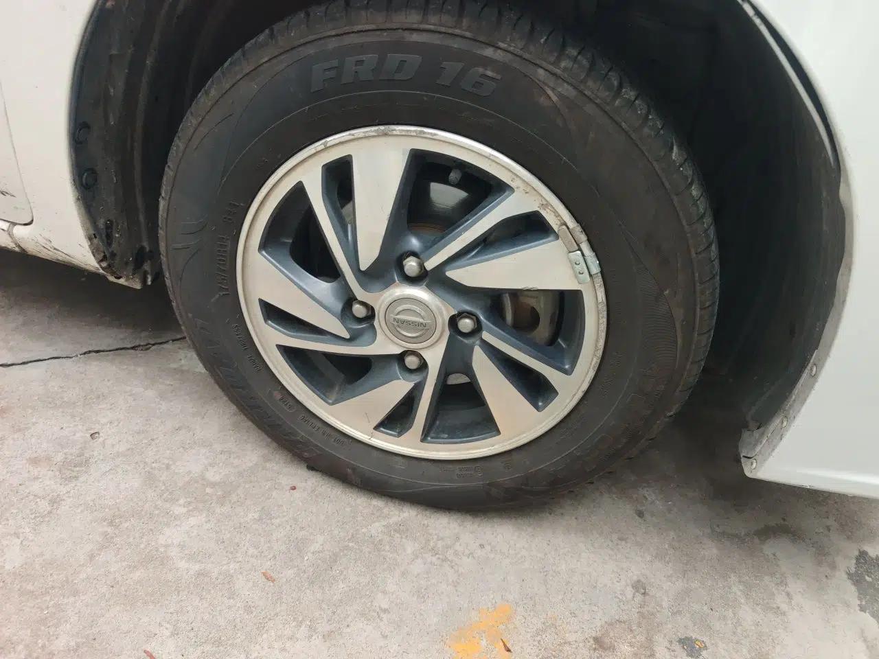 Nissan NV200 2018 1.6L CVT Luxury Model — миниатюра 8