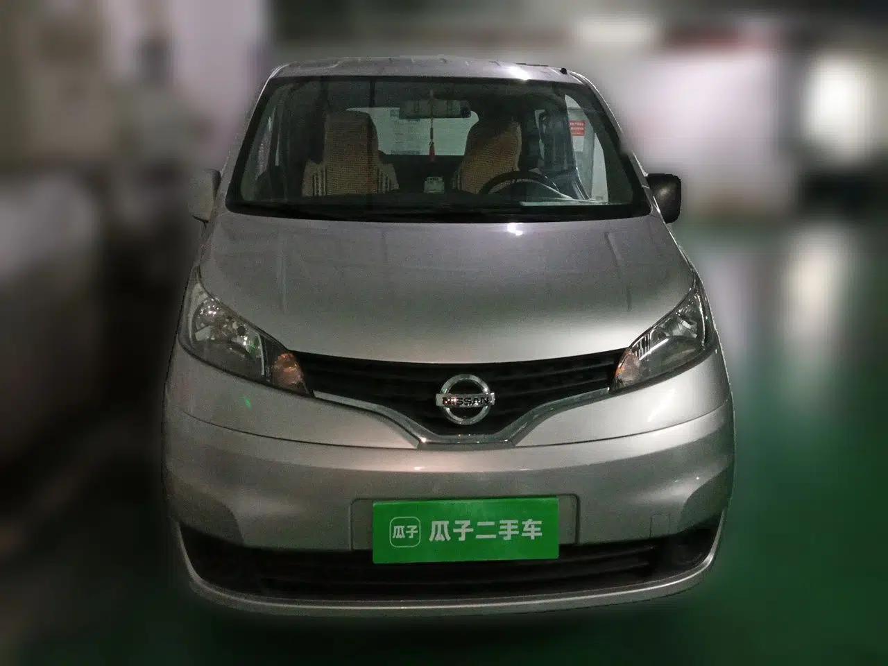 Nissan NV200 2012 1.6L 232 Seats Luxury Version — миниатюра 2