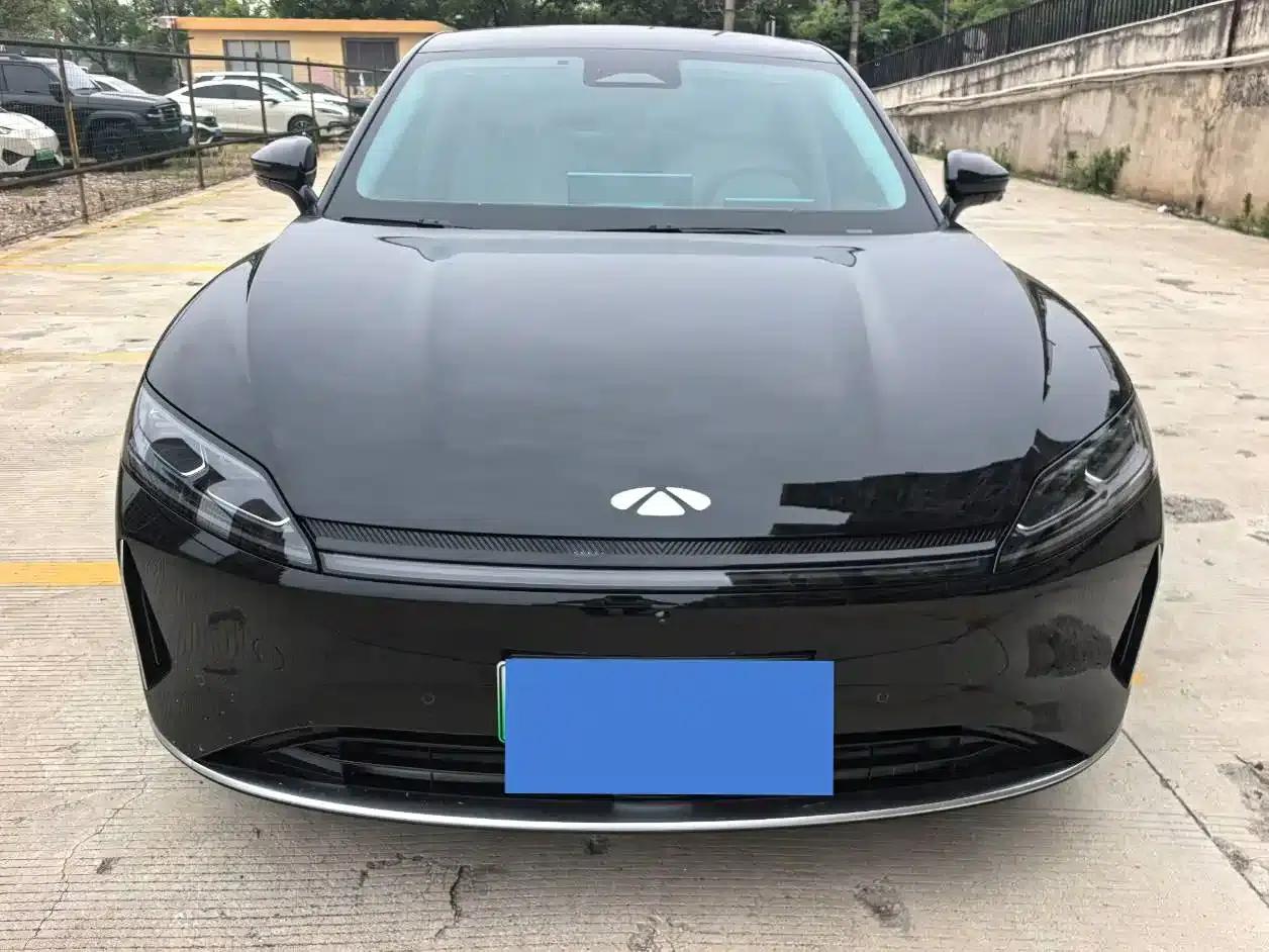 Fengyun A9L 2025 Model 260km Extended Range Luxury Edition — миниатюра 8