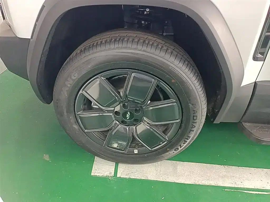 Fengyun X3L 2025 Model 215 Smart Edition — миниатюра 23