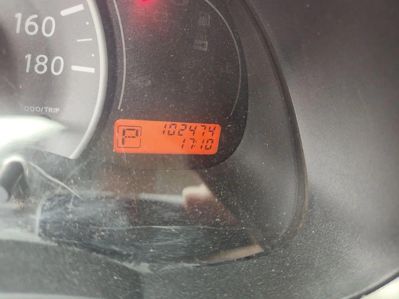 Nissan March 2010 1.5L Automatic Easy-Drive Version — миниатюра 13