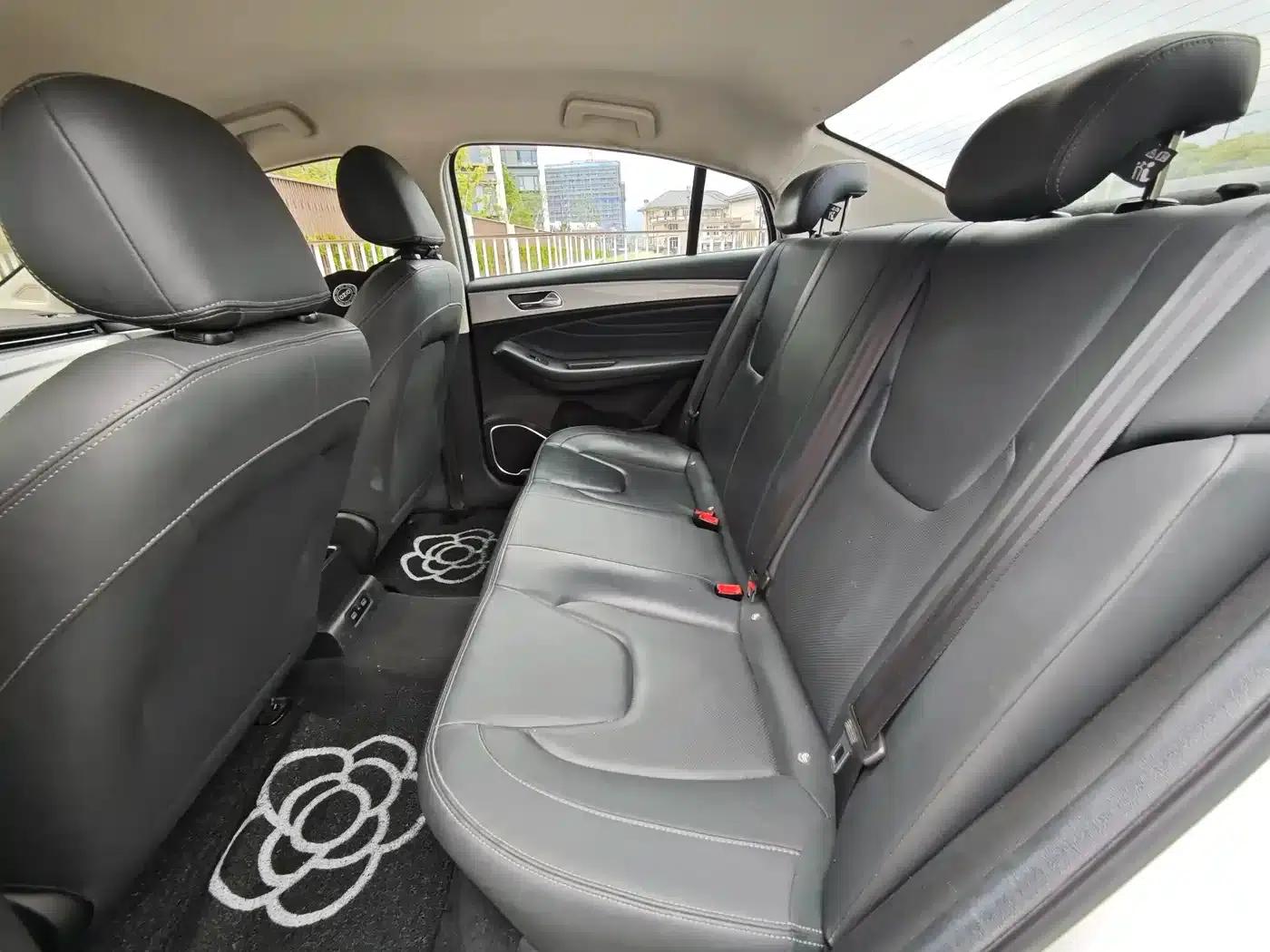 Chery Arrizo e 2024 Model 405km Travel Edition — миниатюра 7
