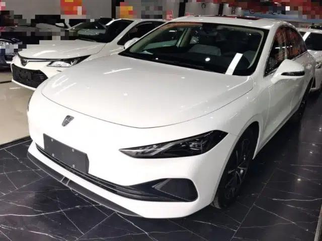 Roewe D7 2025 DMH 125km World Champion Edition