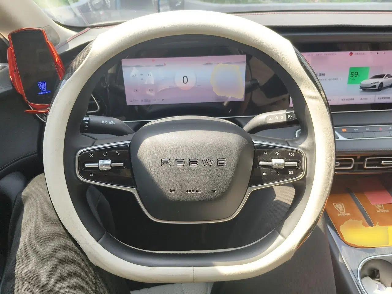 Roewe D7 2023 DMH 125km Superior Edition — миниатюра 11