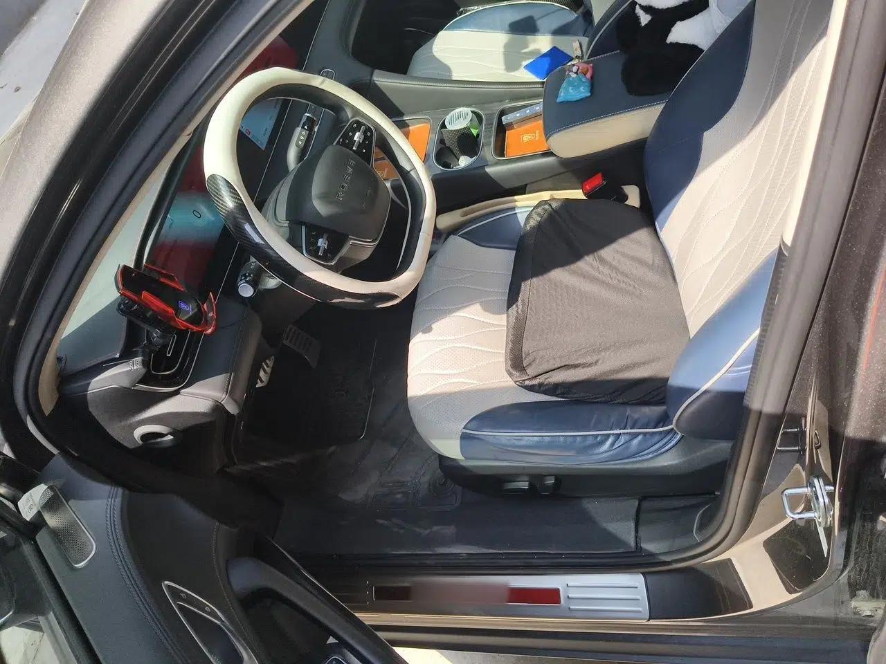 Roewe D7 2023 DMH 125km Superior Edition — миниатюра 16
