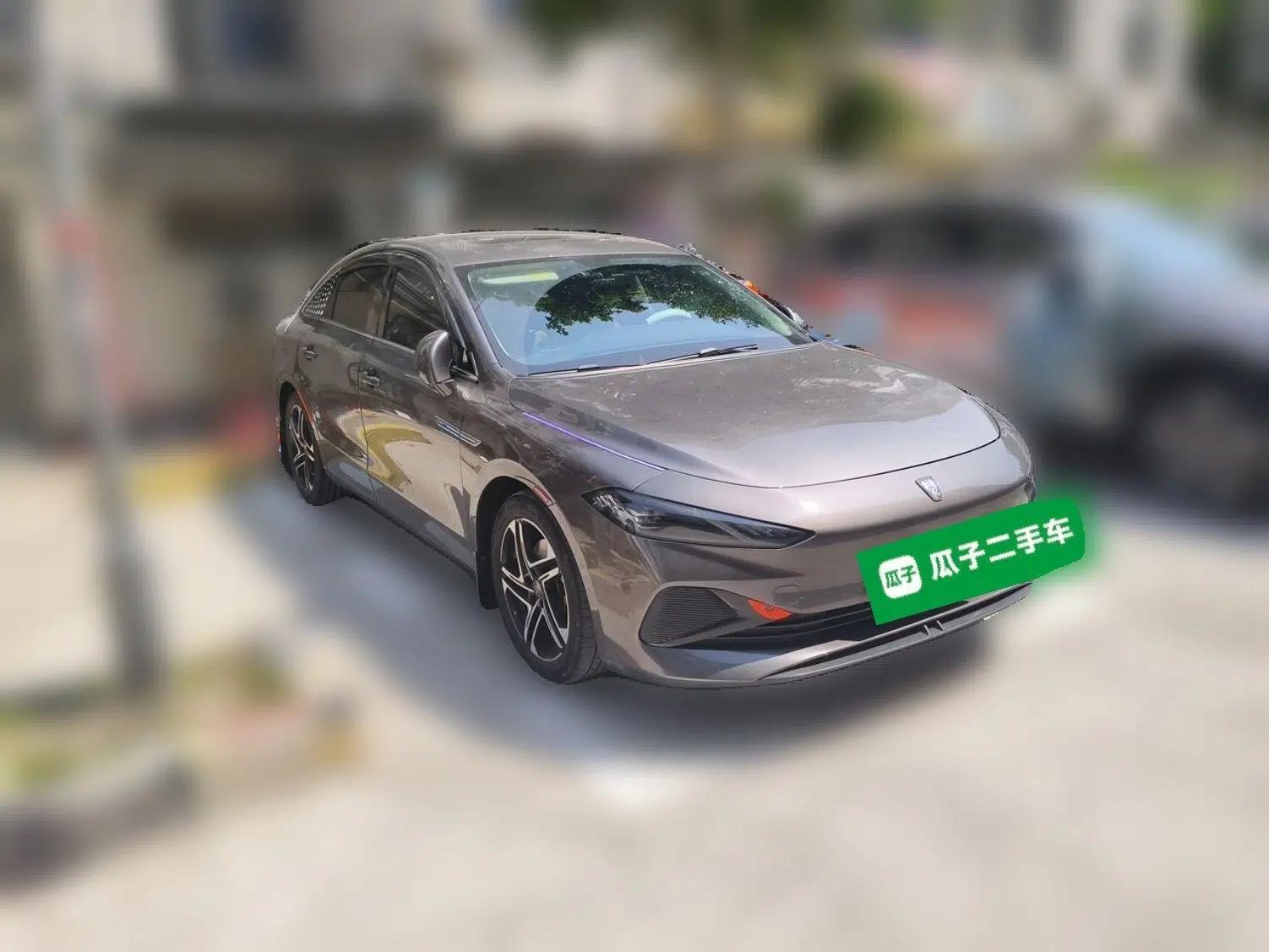 Roewe D7 2023 DMH 125km Superior Edition — миниатюра 3