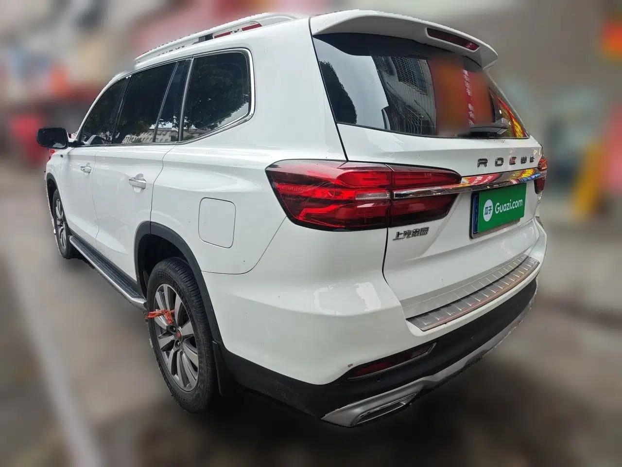 Roewe RX8 2018 30T Smart Connectivity Two-Wheel Drive Flagship Edition — миниатюра 4