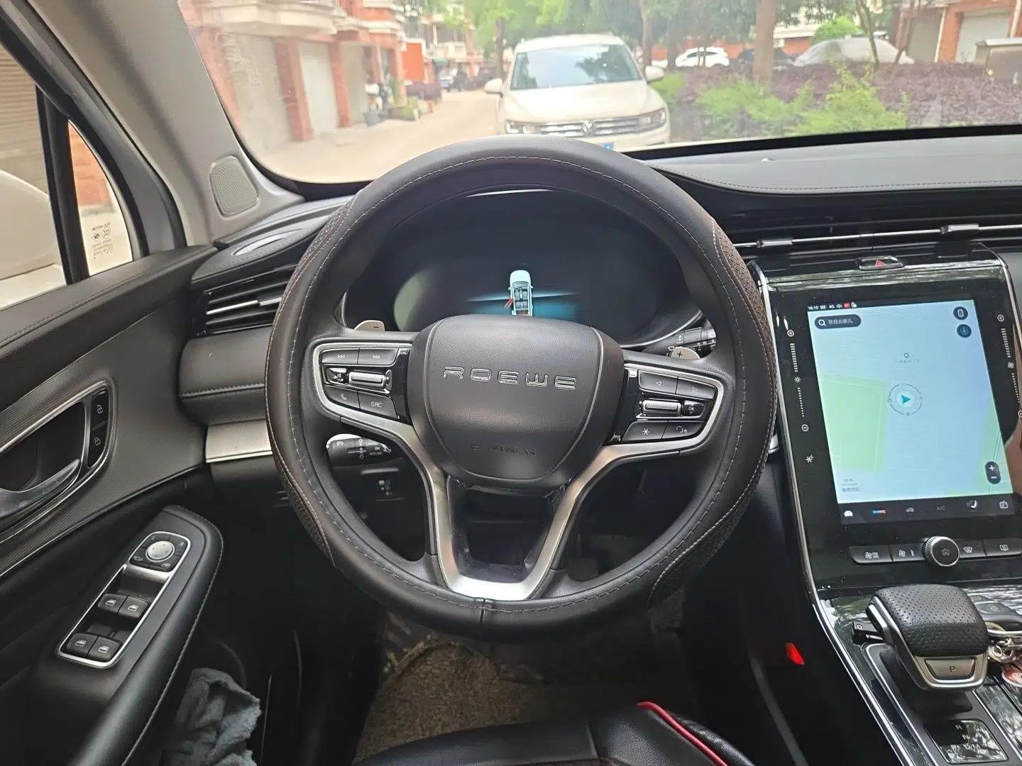 Roewe RX5 MAX 2019 300TGI Automatic 4G Connect Luxury Edition — миниатюра 11