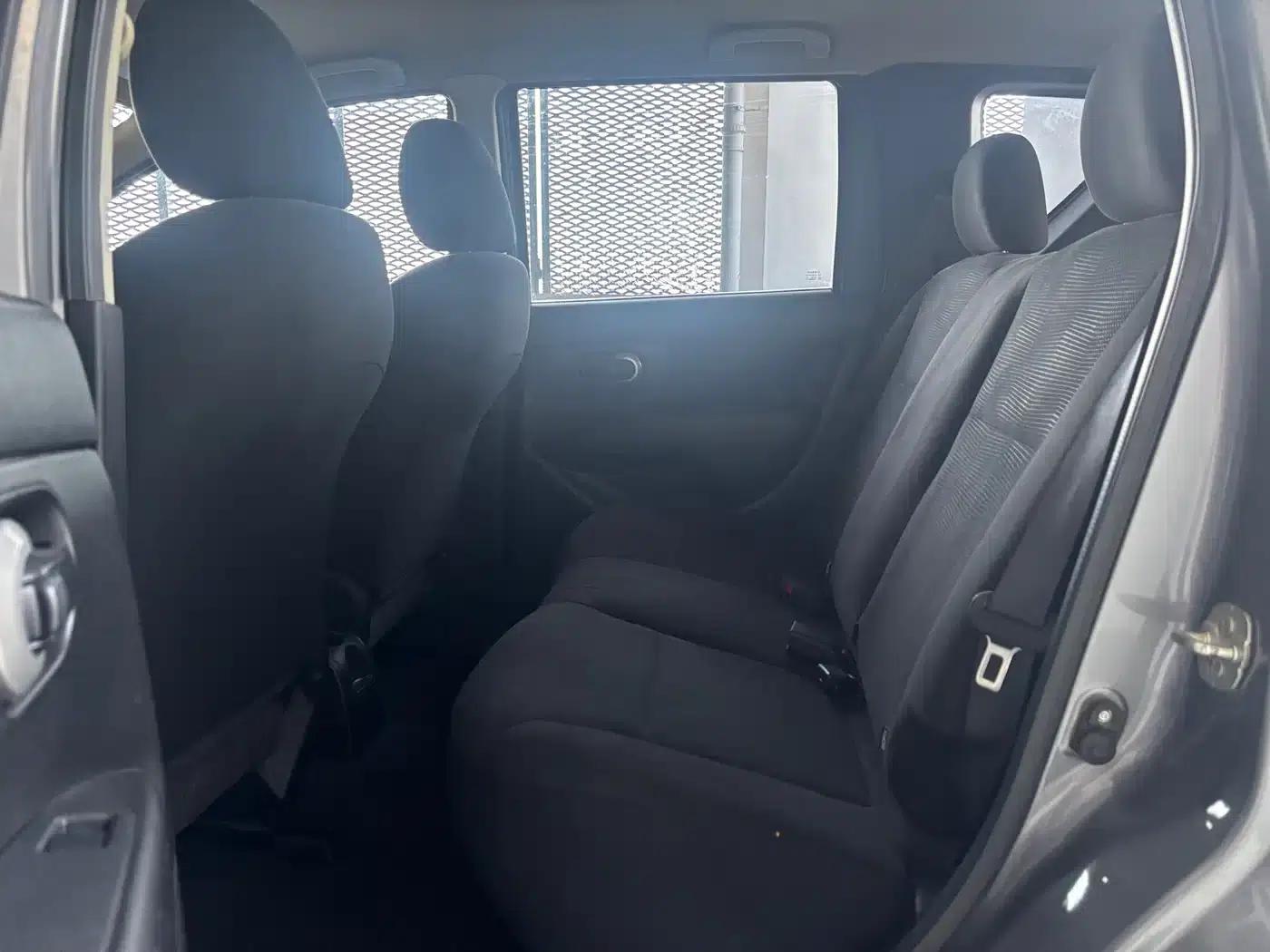 Nissan Livina 2015 1.6XE Manual Comfort Edition — миниатюра 8