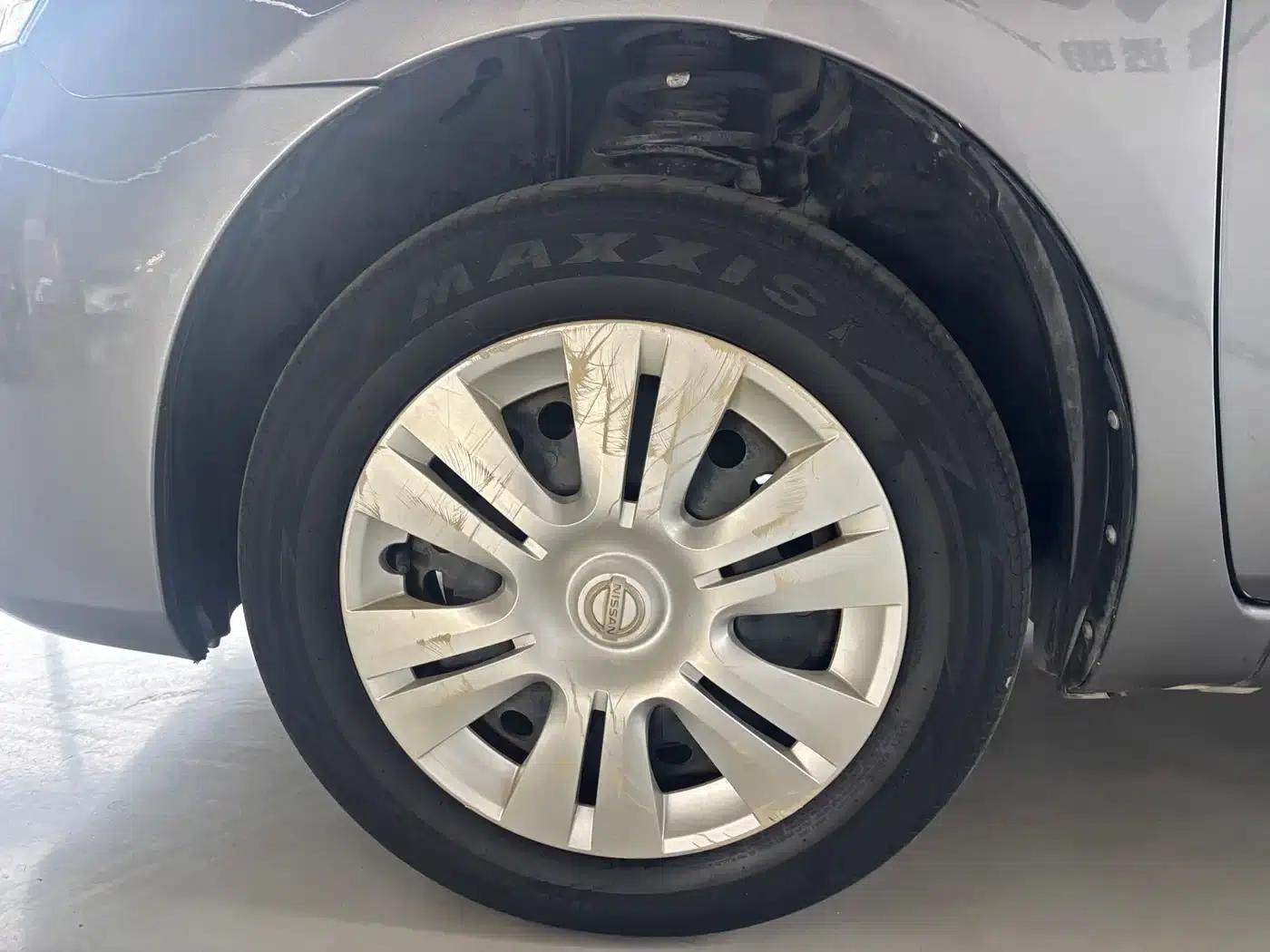 Nissan Livina 2015 1.6XE Manual Comfort Edition — миниатюра 10