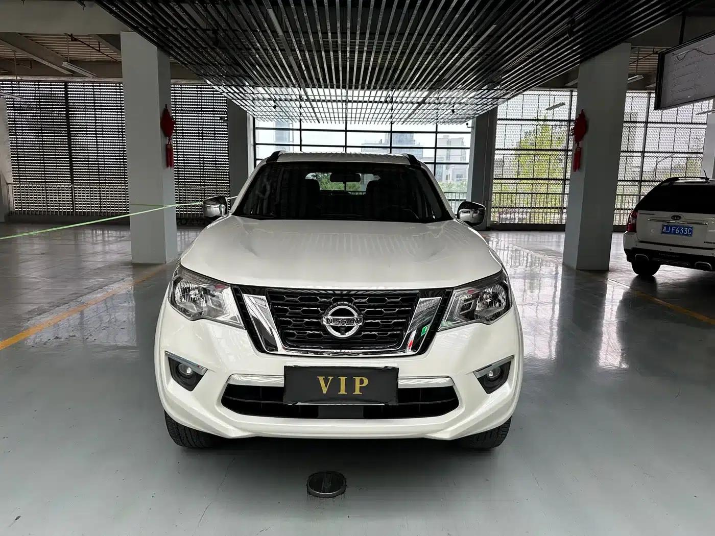 Nissan Terra 2020 2.5L XL Upper Automatic 2WD Luxury Edition — миниатюра 2