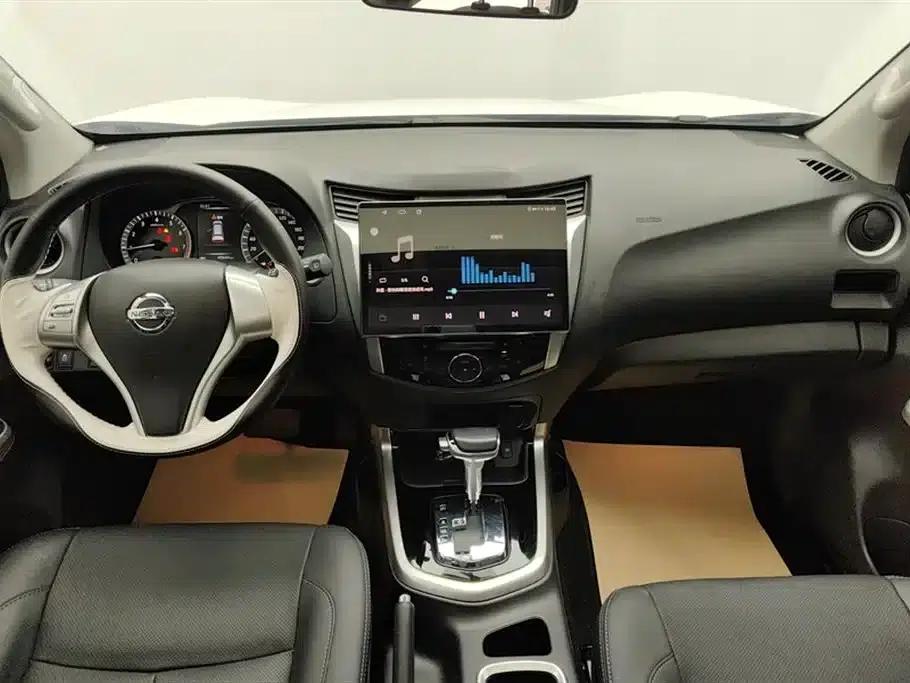Nissan Terra 2020 2.5L XL Upper Automatic 2WD Luxury Edition — миниатюра 12
