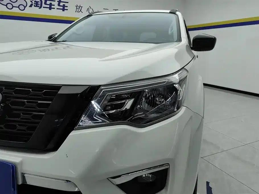 Nissan Terra 2020 2.5L XL Upper Automatic 2WD Luxury Edition — миниатюра 5
