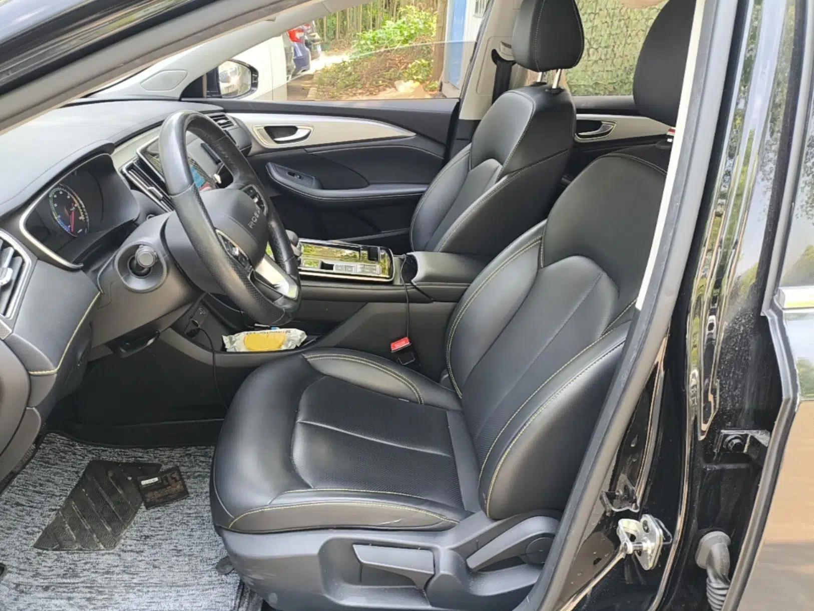 Roewe i6 MAX New Energy 2020 1.5T PHEV Sporty Cool Edition — миниатюра 18