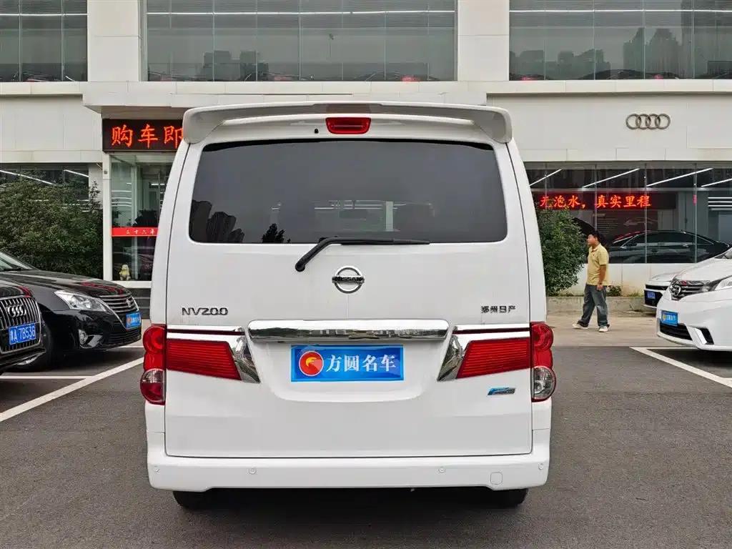 Nissan NV200 2018 1.6L CVT Luxury — миниатюра 4