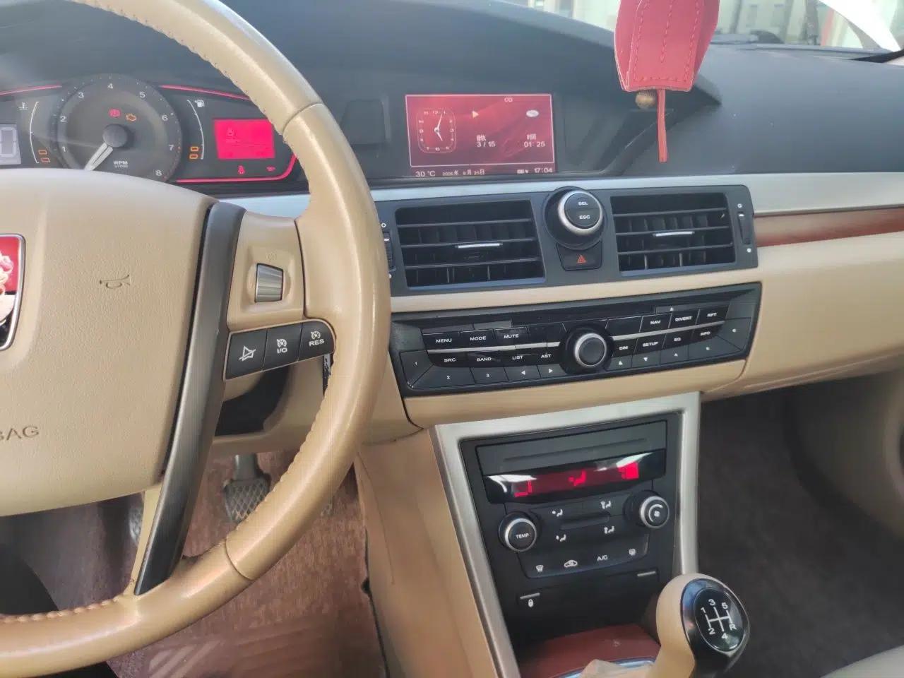 Roewe 550 2010 550S 1.8L Manual - Qiyi Edition — миниатюра 14