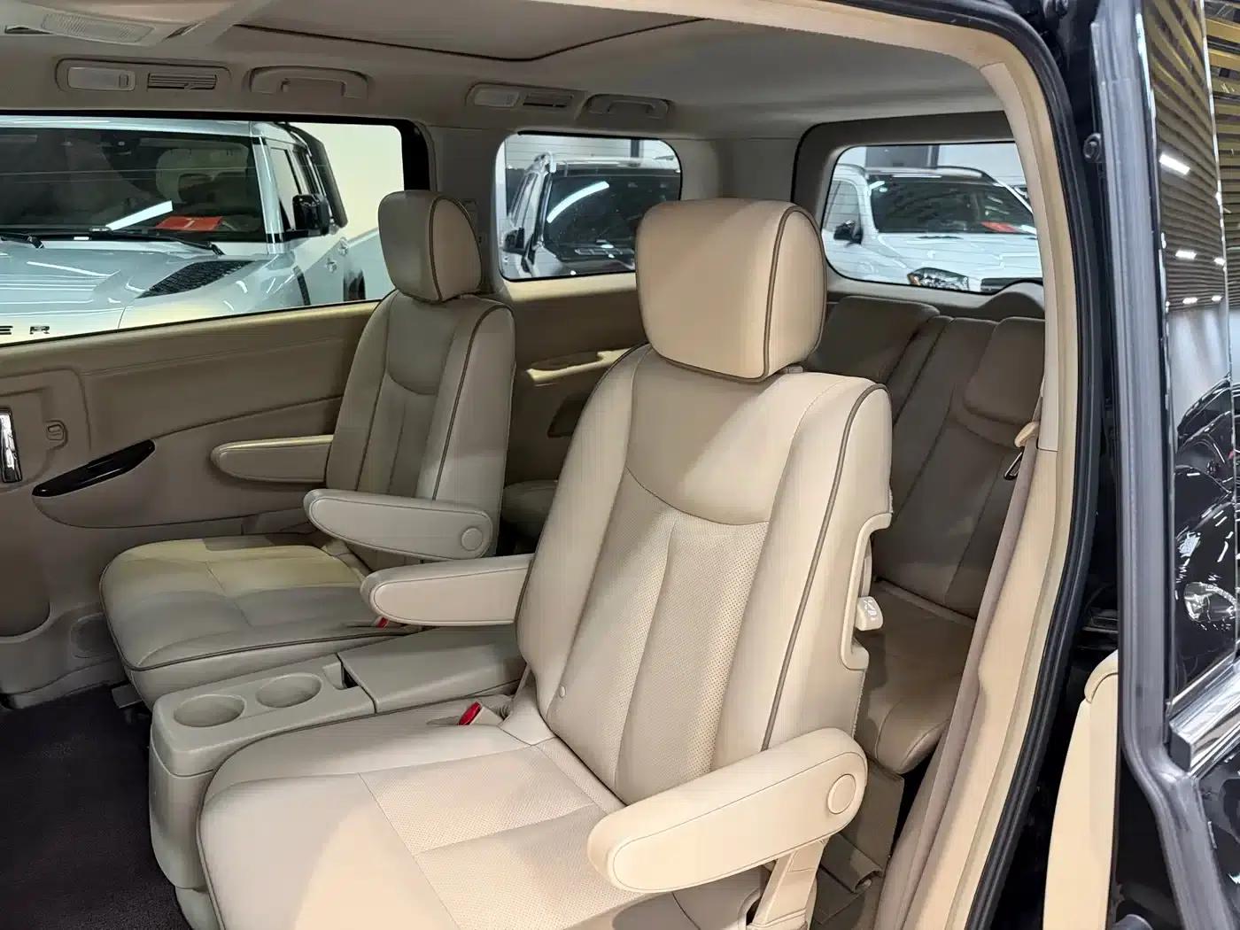 Quest 2015 3.5L SL — миниатюра 17