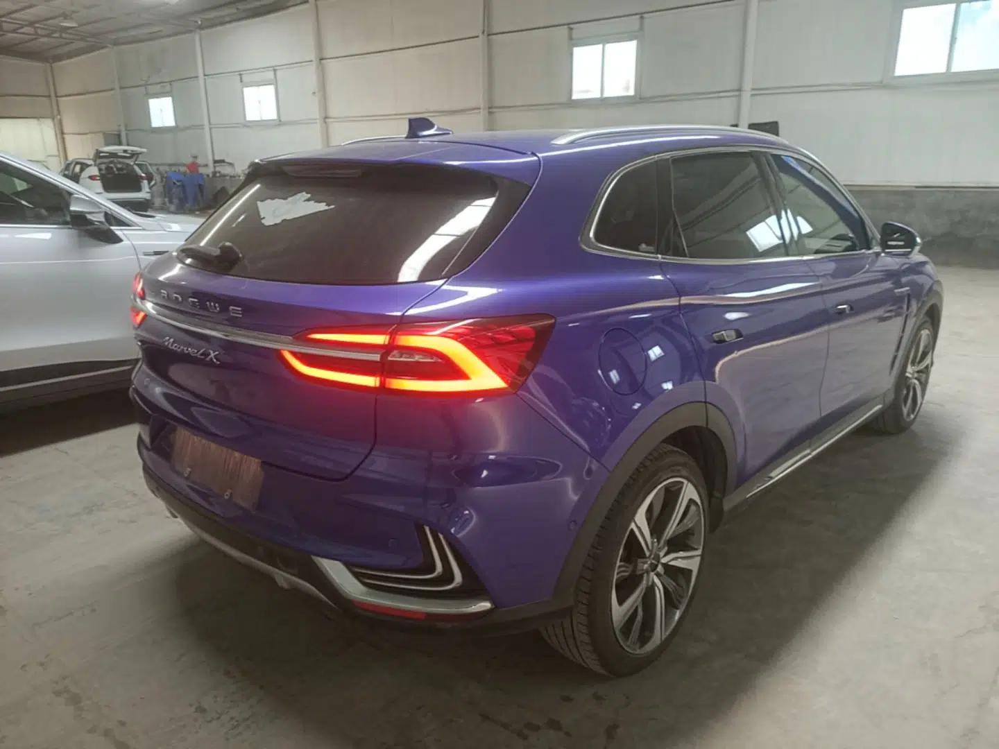 Roewe MARVEL X 2018 All-Wheel-Drive Model — миниатюра 6