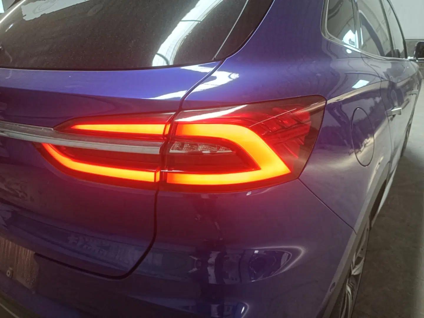 Roewe MARVEL X 2018 All-Wheel-Drive Model — миниатюра 7