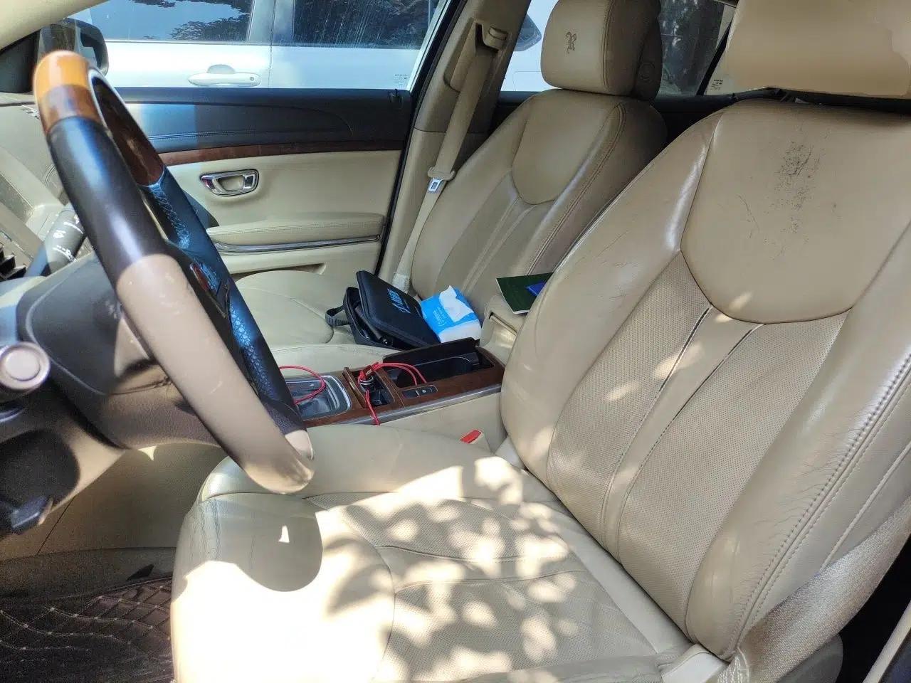 Roewe 950 2012 2.4L Luxury Edition — миниатюра 16
