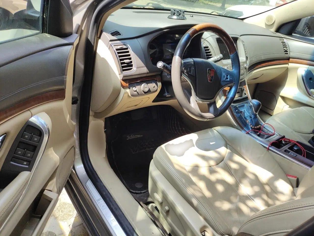 Roewe 950 2012 2.4L Luxury Edition — миниатюра 17