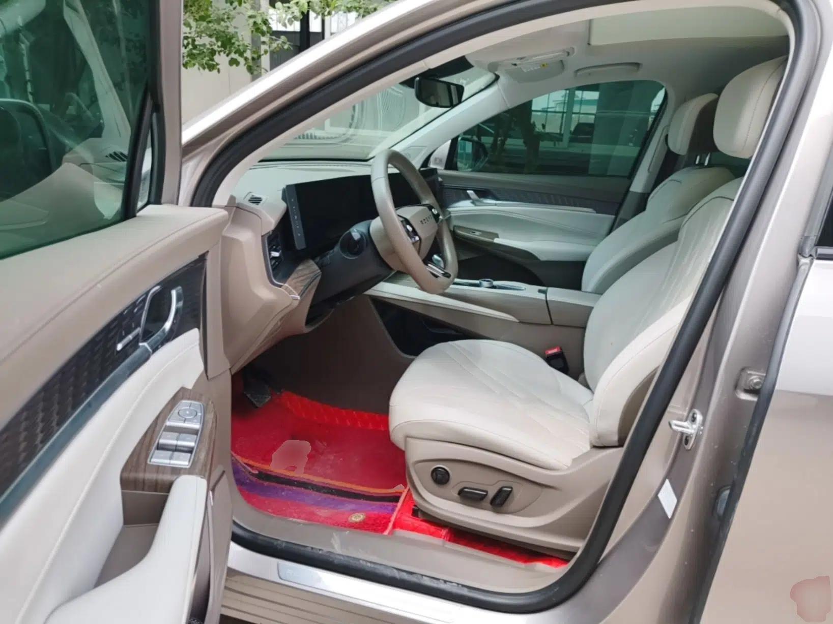 Roewe RX9 2023 2.0T Two-Wheel Drive Enjoyment Version — миниатюра 18