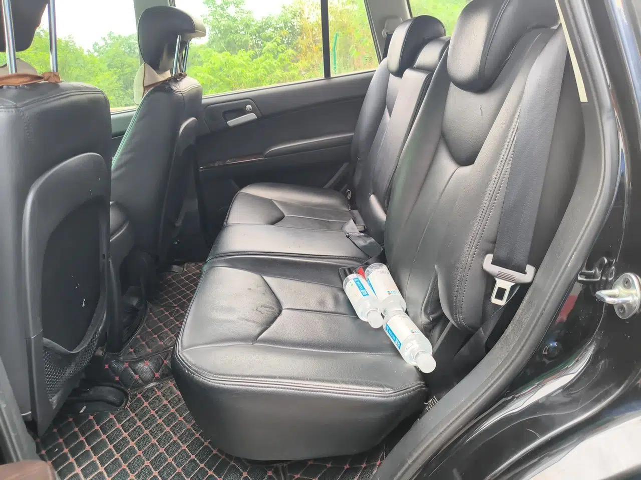 Roewe W5 2014 1.8T 2WD Automatic Tharu Special Edition — миниатюра 18