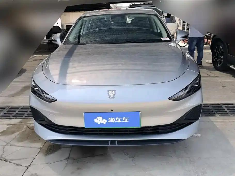 Roewe D7 2023 DMH 125km Flagship Edition — миниатюра 2