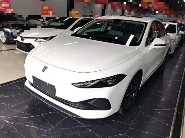 Roewe D7 2025 DMH 125km World Champion Edition