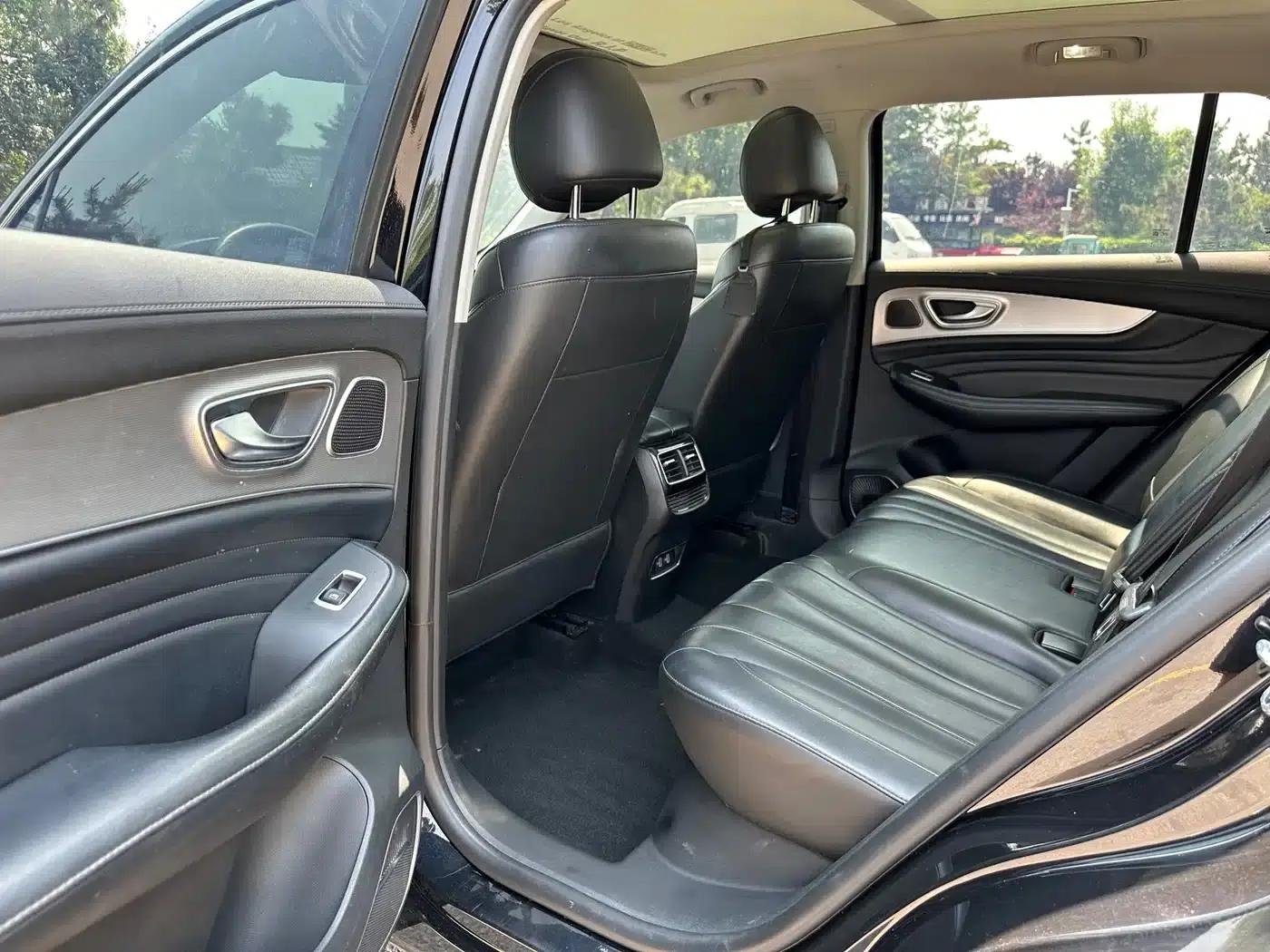 Roewe RX5 MAX 2021 Supreme Series 300TGI Automatic Intelligent Cockpit Edition — миниатюра 12