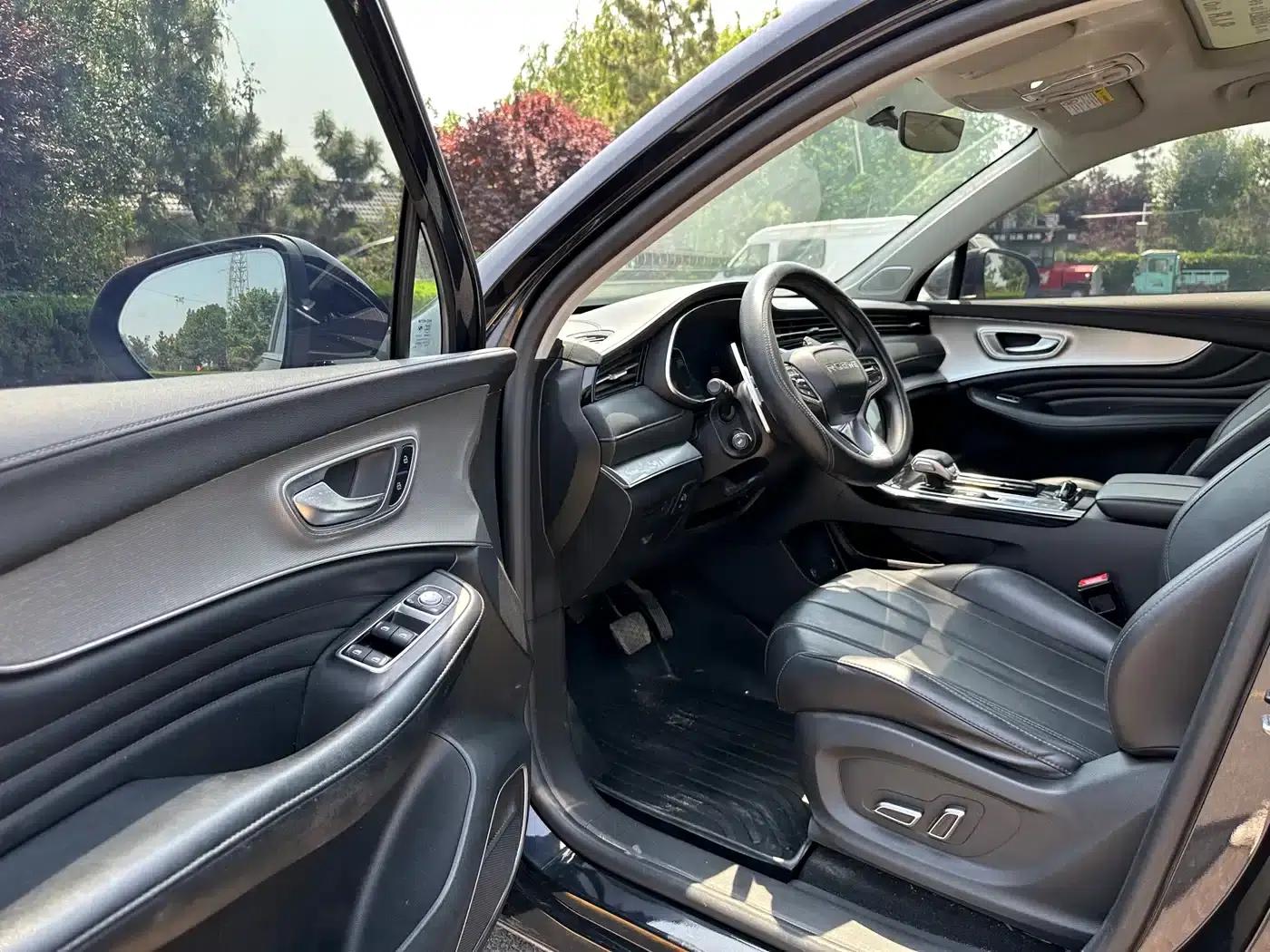 Roewe RX5 MAX 2021 Supreme Series 300TGI Automatic Intelligent Cockpit Edition — миниатюра 13