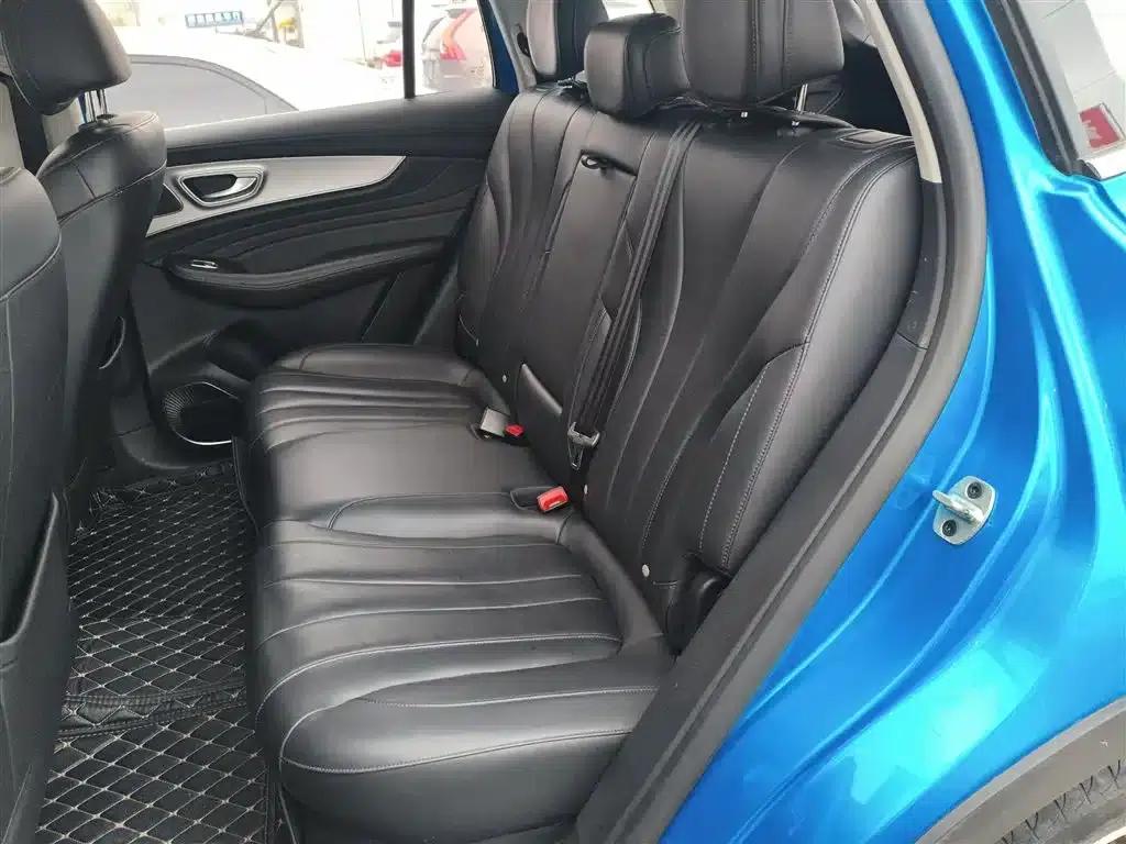 Roewe RX5 MAX 2019 400TGI Automatic Intelligent Cockpit Luxury Edition — миниатюра 13
