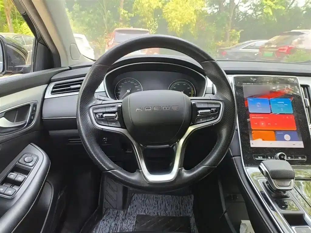 Roewe i6 MAX New Energy 2020 1.5T PHEV Cool Edition — миниатюра 11
