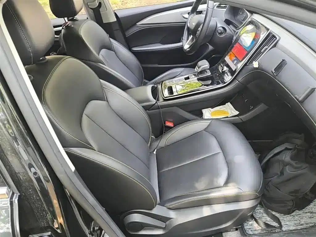 Roewe i6 MAX New Energy 2020 1.5T PHEV Cool Edition — миниатюра 25