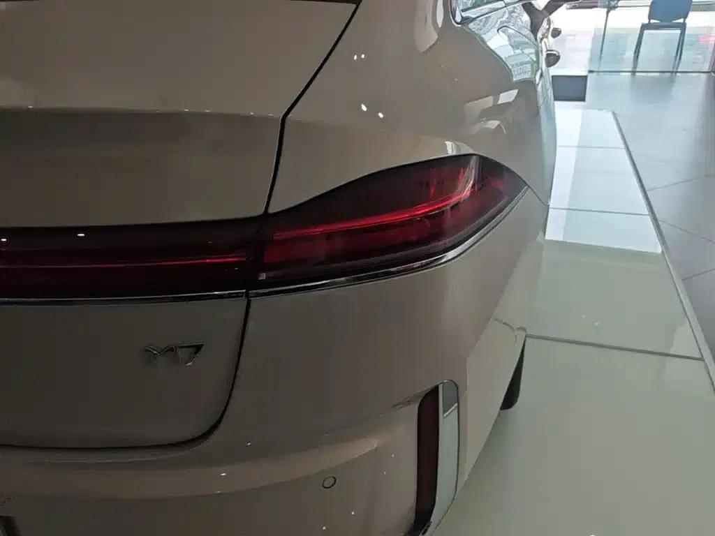 Roewe M7 DMH 2025 160km Premium Edition — миниатюра 8