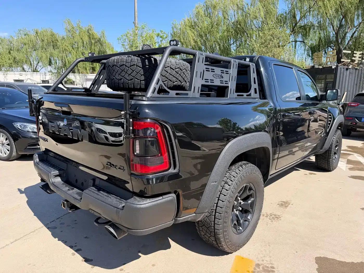 RAM Trucks Tyrannosaurus Rex 2022 6.2T Automatic — миниатюра 4