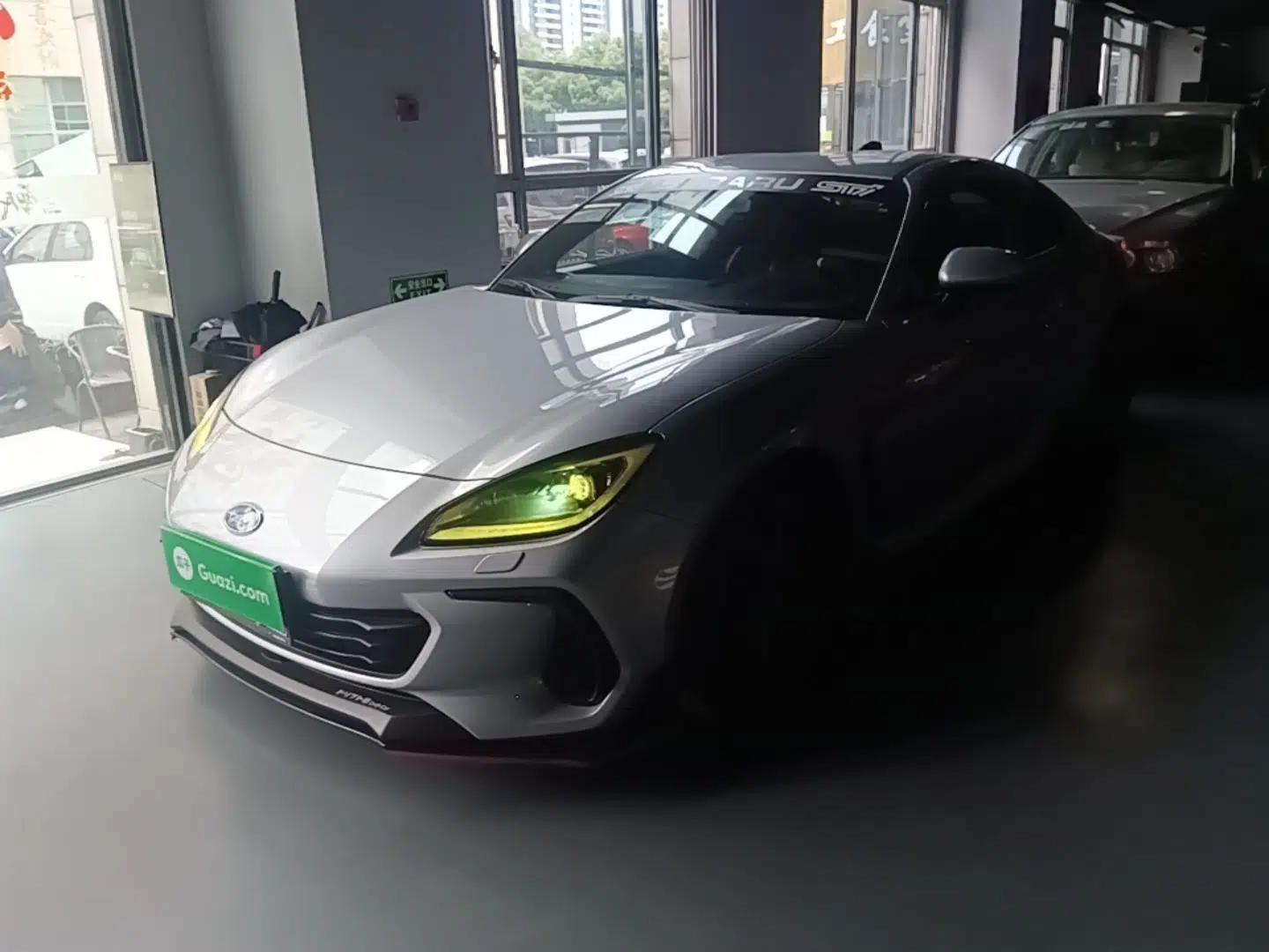 Subaru BRZ 2022 2.4L Manual Version — миниатюра 1