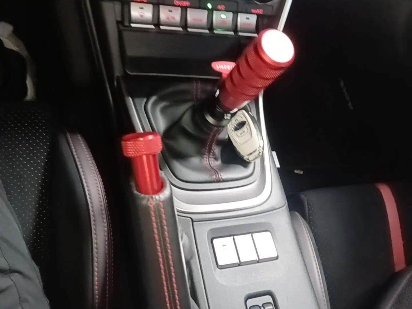 Subaru BRZ 2022 2.4L Manual Version — миниатюра 17