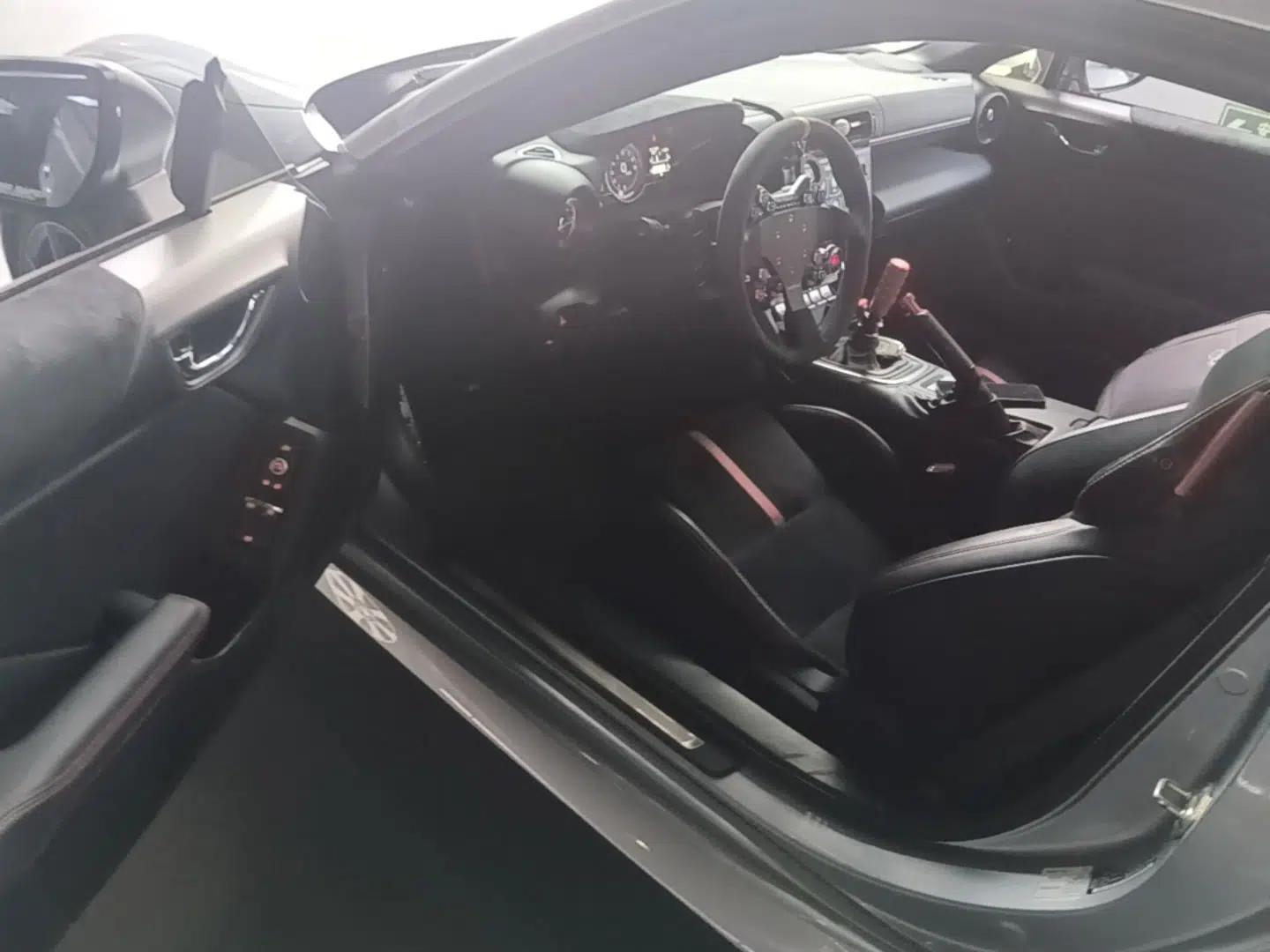 Subaru BRZ 2022 2.4L Manual Version — миниатюра 19