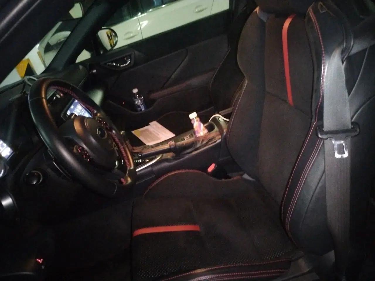 Subaru BRZ 2022 2.4L Automatic Version with EyeSight — миниатюра 16