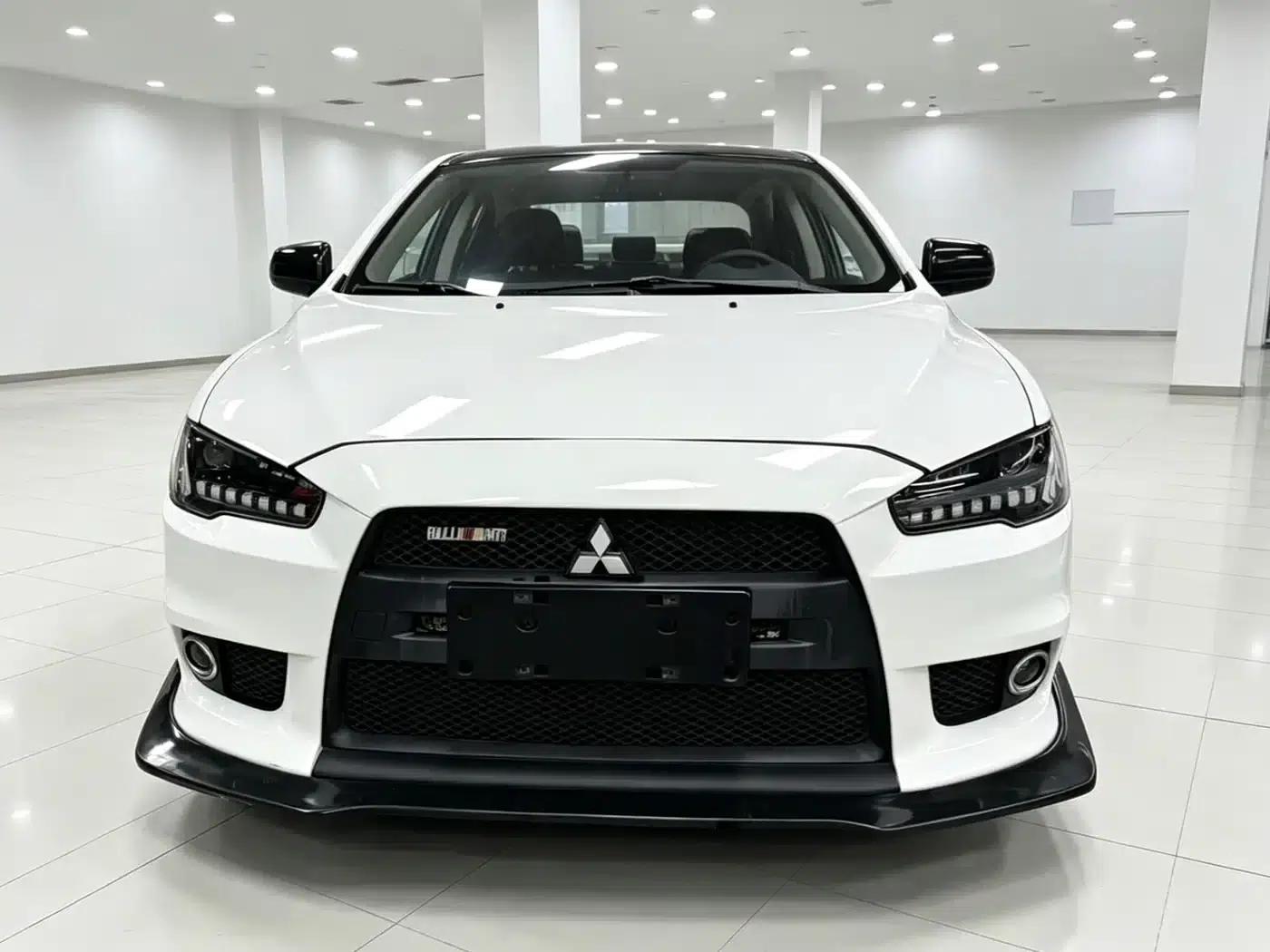 Lancer EX 2015 1.6L Manual Fashion Edition — миниатюра 1