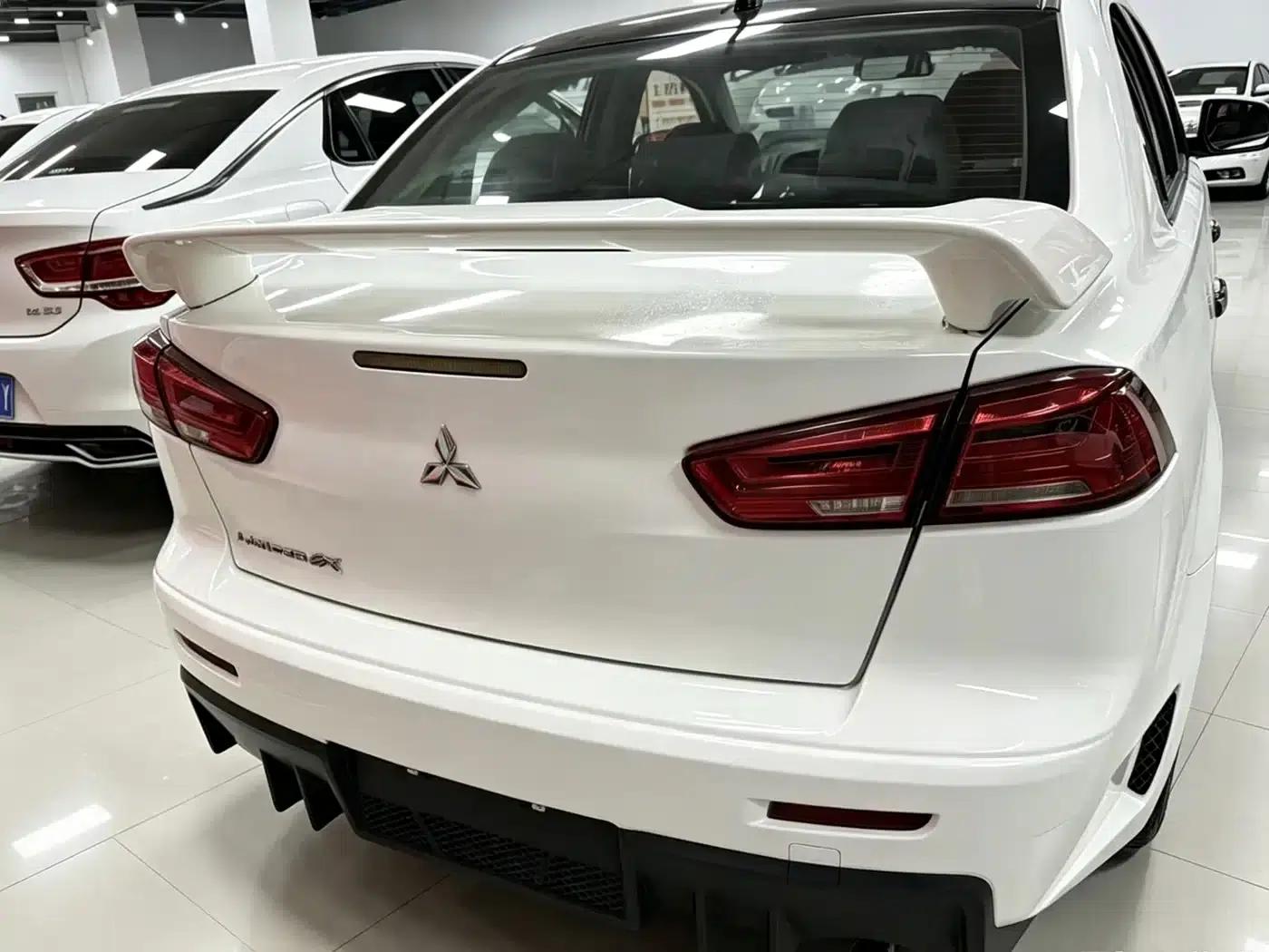 Lancer EX 2015 1.6L Manual Fashion Edition — миниатюра 8