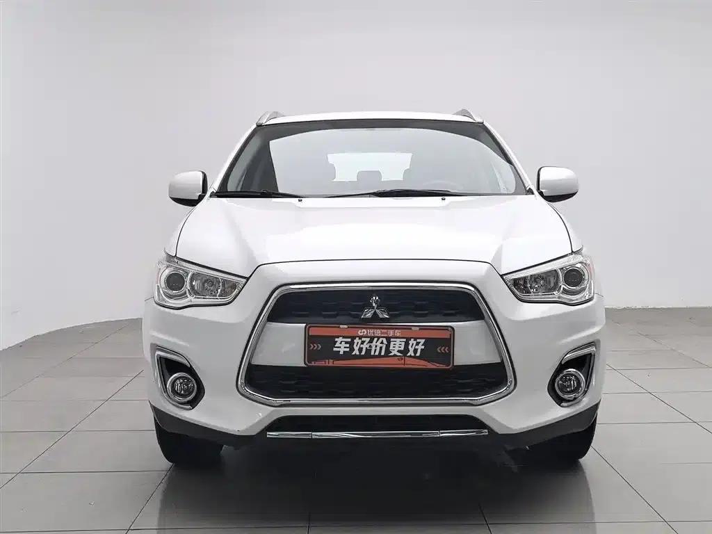 2013 ASX 1.6L Manual 2WD Standard Edition — миниатюра 3