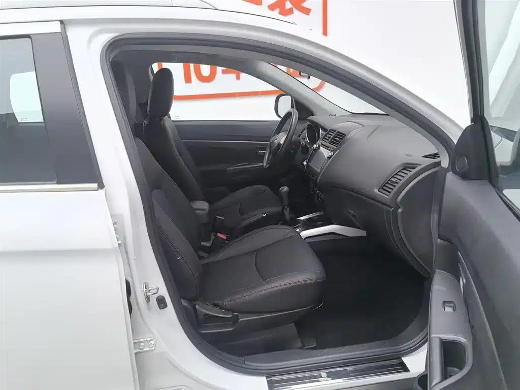 2013 ASX 1.6L Manual 2WD Standard Edition — миниатюра 23