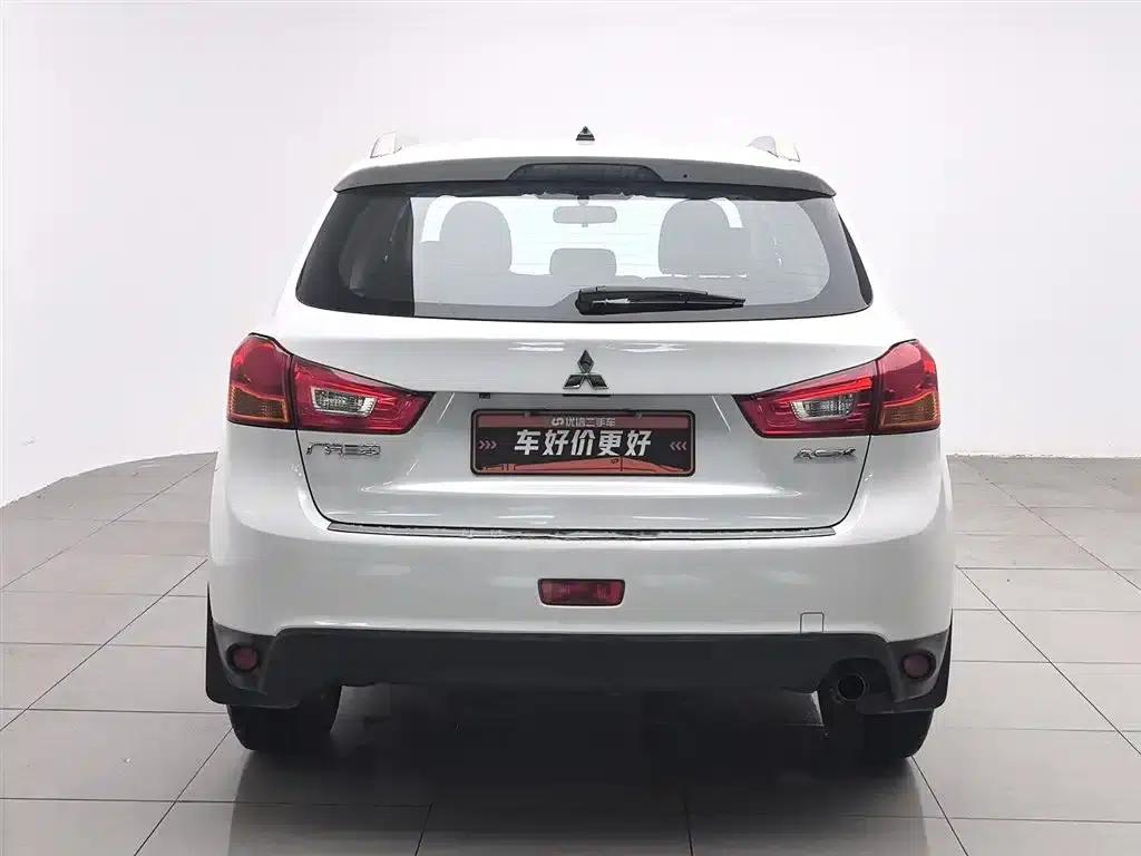2013 ASX 1.6L Manual 2WD Standard Edition — миниатюра 4