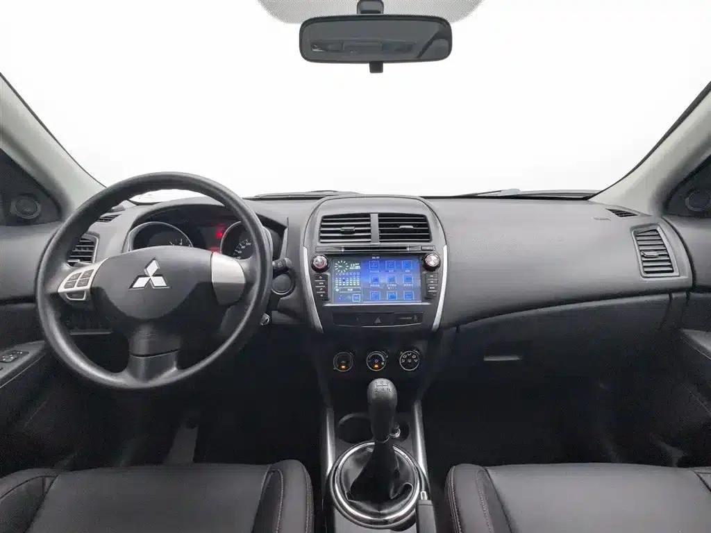 2013 ASX 1.6L Manual 2WD Standard Edition — миниатюра 5