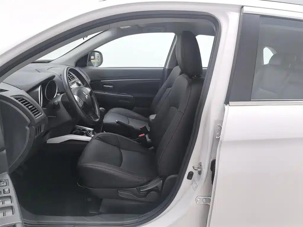 2013 ASX 1.6L Manual 2WD Standard Edition — миниатюра 10