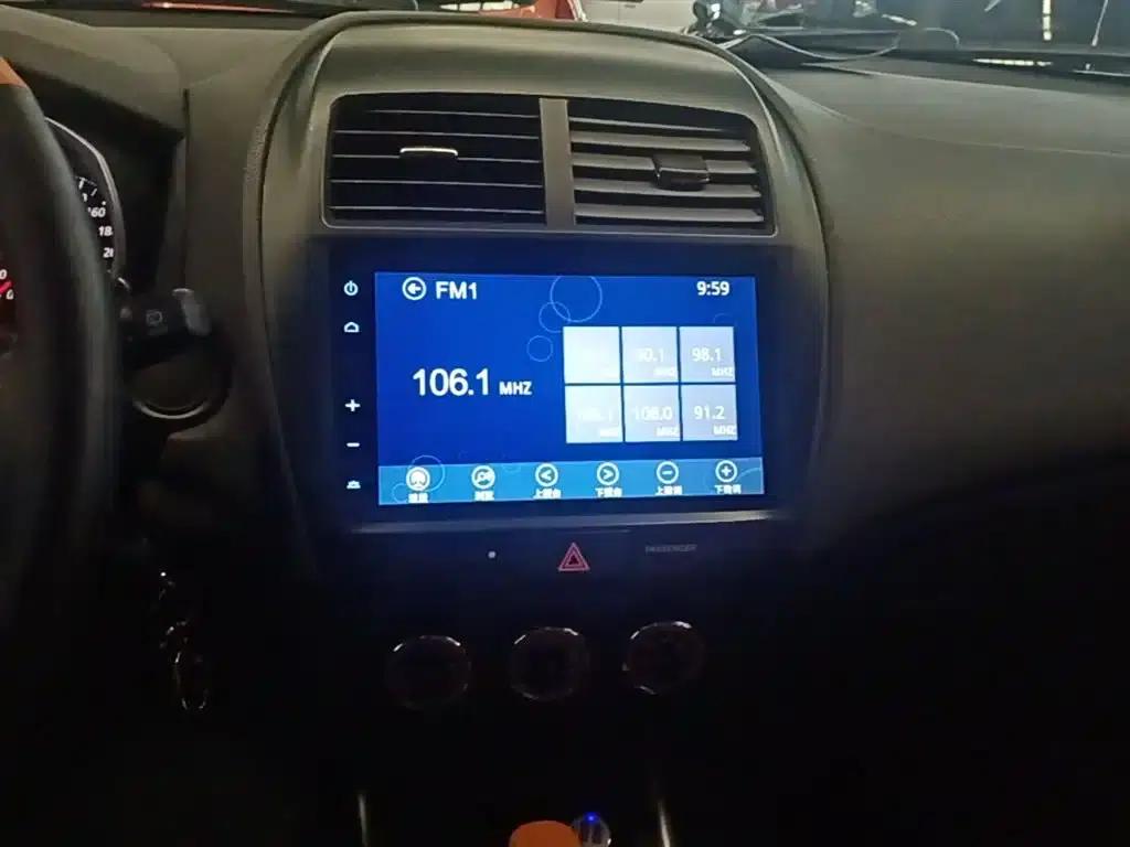 2013 ASX 2.0L CVT 2WD Elite Edition — миниатюра 13